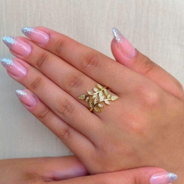 ANEL FOLHAGEM 16 FOLHAS CRAVEJADAS