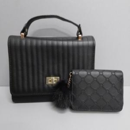 BOLSA PEQUENA CARTA COM CARTEIRA POM POM