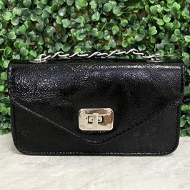 BOLSA PEQUENA QUADRADA FORMATO ENVELOPE COM ALÇA ENTRELAÇADA