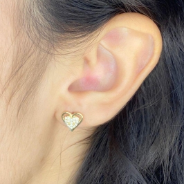 BRINCO PEQUENO CRAVEJADO 2 CORAÇAO