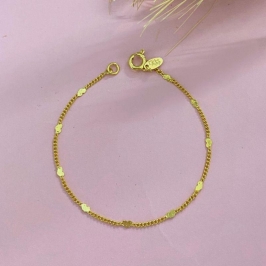 PULSEIRA INFANTIL COM MINI CORAÇÕES DE CHAPA