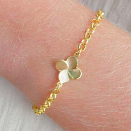 PULSEIRA TREVO DE 4 FOLHAS DE CHAPA LISA MODELO VIRGINIA