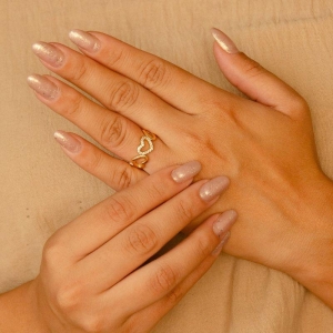 ANEL 5 CORAÇAO VAZADO LISO E 1 CRAVEJADO