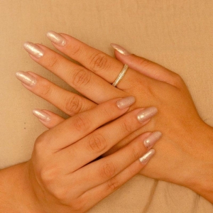 ANEL CRAVEJADO 3 FILEIRA BANANINHA