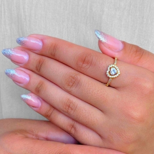 ANEL CRAVEJADO MICRO ZIRCONIA COM CORAÇÃO