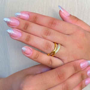 ANEL CRAVEJADO TORTO CHIQUE