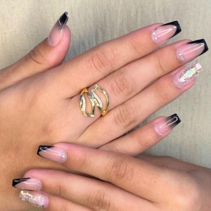 ANEL DUPLO ESTILO FOLHAS CRAVEJADAS