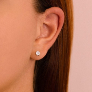 BRINCO PEQUENO P925 5MM PONTO LUZ ZIRCONIA REDONDA WHITE