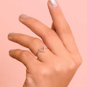 ANEL P925 CORAÇÃO VAZADO