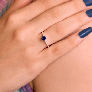 ANEL P925 SOLITÁRIO ZIRCONIA SAFIRA FORMATURA