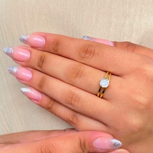 ANEL SOLITARIO UMA PEDRA 6MM