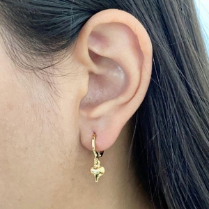 ARGOLA COM PINGENTE DE CORAÇAO CHEIO EMBAOLADO