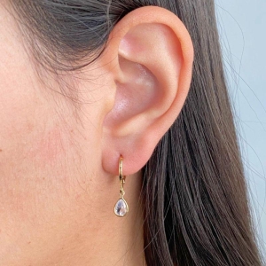 ARGOLA COM PINGENTE GOTA CRISTAL 5X10MM