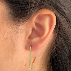 ARGOLA TARRACHA GRANDE ESTILO V FIO 2MM QUADRADO 31MM