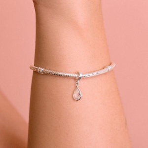 BERLOQUE P925 PONTO DE LUZ ZIRCONIA GOTA CRISTAL 6X8MM