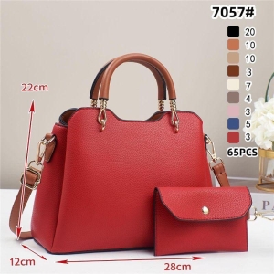 BOLSA GRANDE LISA ALÇA COM DETALHE TORCIDO COM CARTEIRA