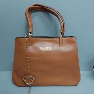 BOLSA MEDIA ALÇA 3 PARAFUSO COM CHAVEIRO GATINHO