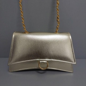 BOLSA PEQUENA DETALHE PONTE METALIZADA