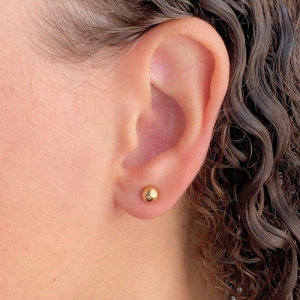 BRINCO PEQUENO BOLA LISA 5MM