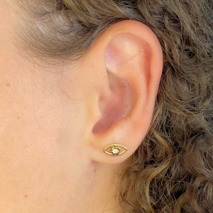 BRINCO PEQUENO CRAVEJADO OLHO COM PEDRINHA