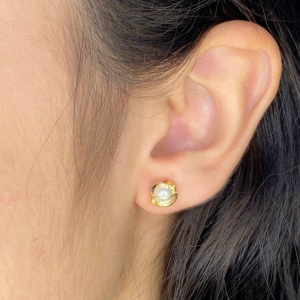 BRINCO PEQUENO DE PEROLA TRANÇADO M 8MM