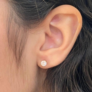 BRINCO PEQUENO ZIRCONIA REDONDO CAIXA ALTA 5MM