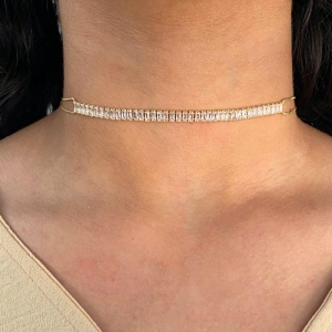 CHOKER RIVIERA COM VENEZIANA NA LATERAL
