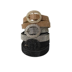 CINTO COURINO FIVELA OVAL CRAVEJADA CORREIA FINA