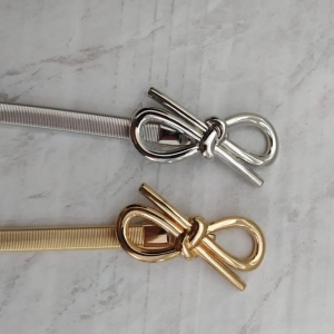 CINTO MOLA COM FIVELA DE METAL COM LAÇO ABERTO