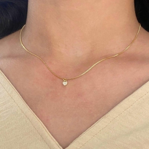 GARGANTILHA INFANTIL MINI CORAÇÃO CRAVEJADO