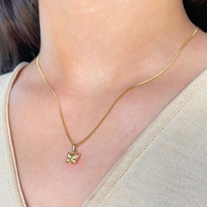 GARGANTILHA VENEZIANA + PINGENTE BORBOLETA CRAVEJADA 8MM