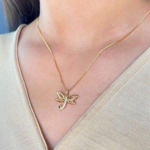 GARGANTILHA VENEZIANA + PINGENTE LIBELULA CRAVEJADA NA CAUDA