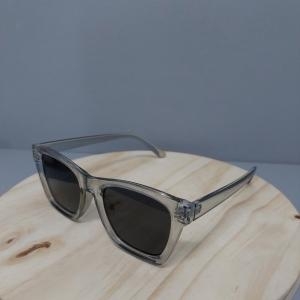 OCULOS 3 LISTRAS DOS LADOS