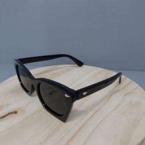 OCULOS ESTILO GATINHO 2 TRIANGULO FRENTE E LADO