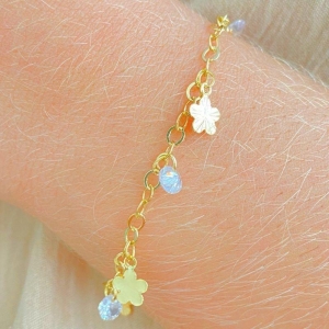 PULSEIRA COM 4 PONTO DE LUZ E 6 FLOR TRABALHADA