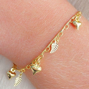 PULSEIRA CORAÇÃO EMBAOLADINHO + FOLHAS