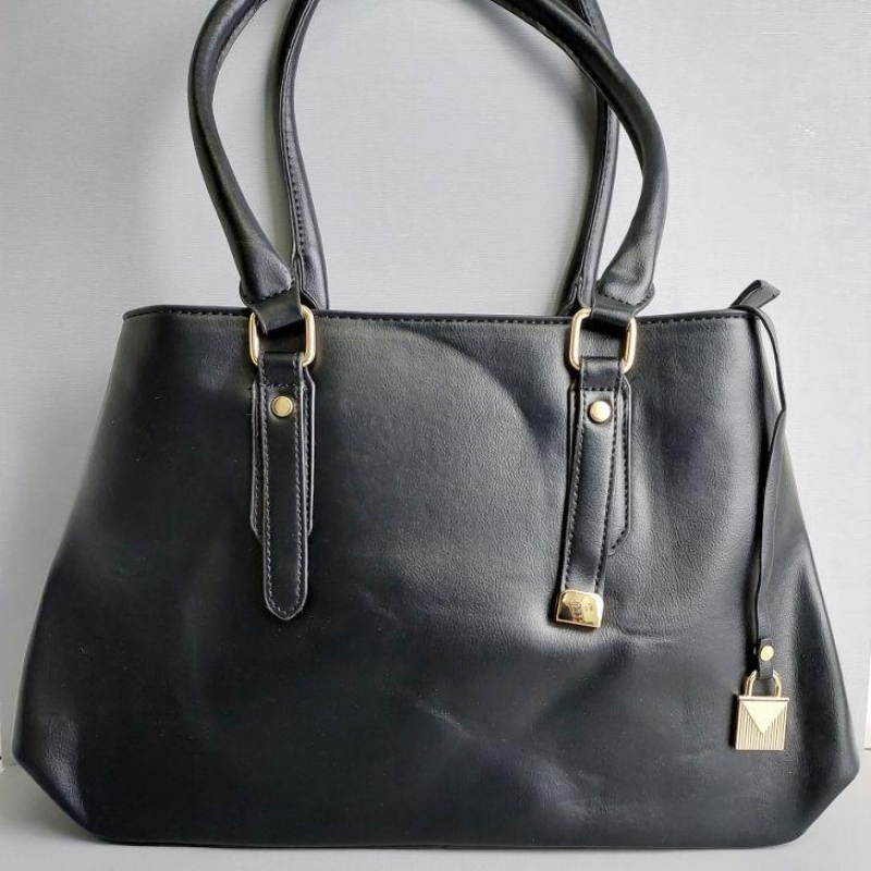 BOLSA GRANDE ALÇA ESTILO FIVELA 2 REPARTIÇÕES C/CHAVEIRO