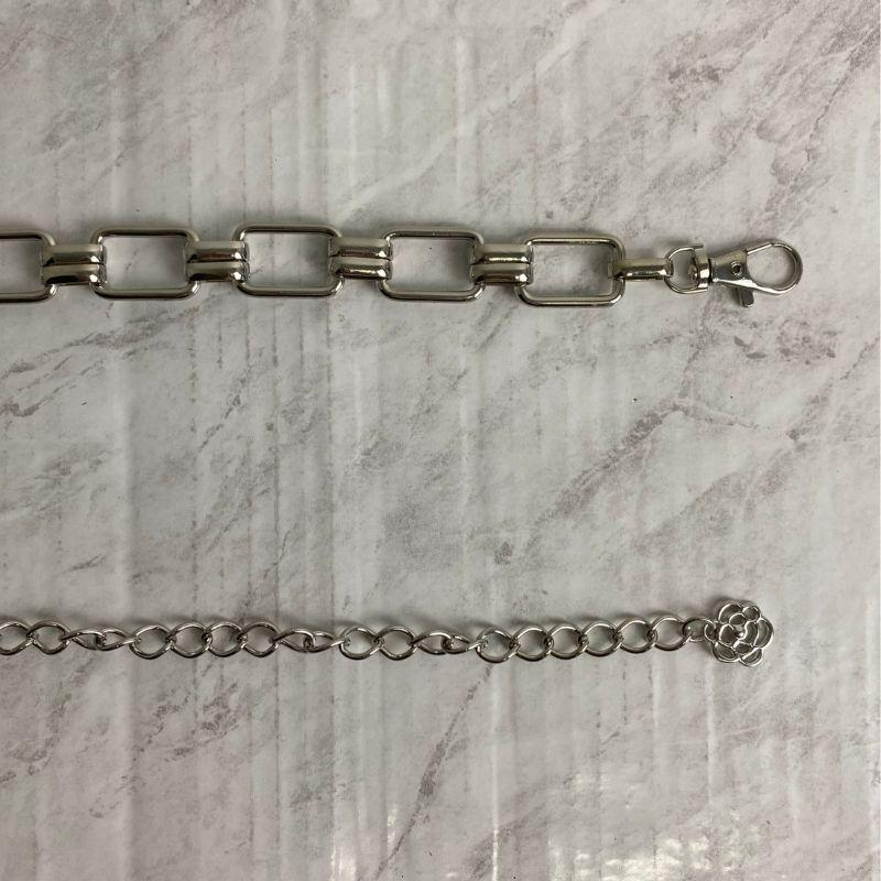 CINTO CORRENTE DE METAL COM ELOS QUADRADOS E DOIS ELOS OVAIS