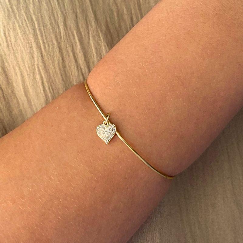 PULSEIRA BRACELETE COM 1 CORAÇAO CHEIO CRAVEJADO
