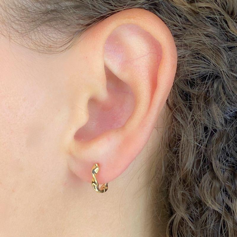 ARGOLA CLICK ENTRELAÇADA LISA 10MM