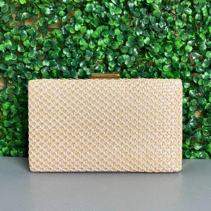 BOLSA CLUTCH RETÂNGULAR DE PALHA FECHO RETÂNGULAR