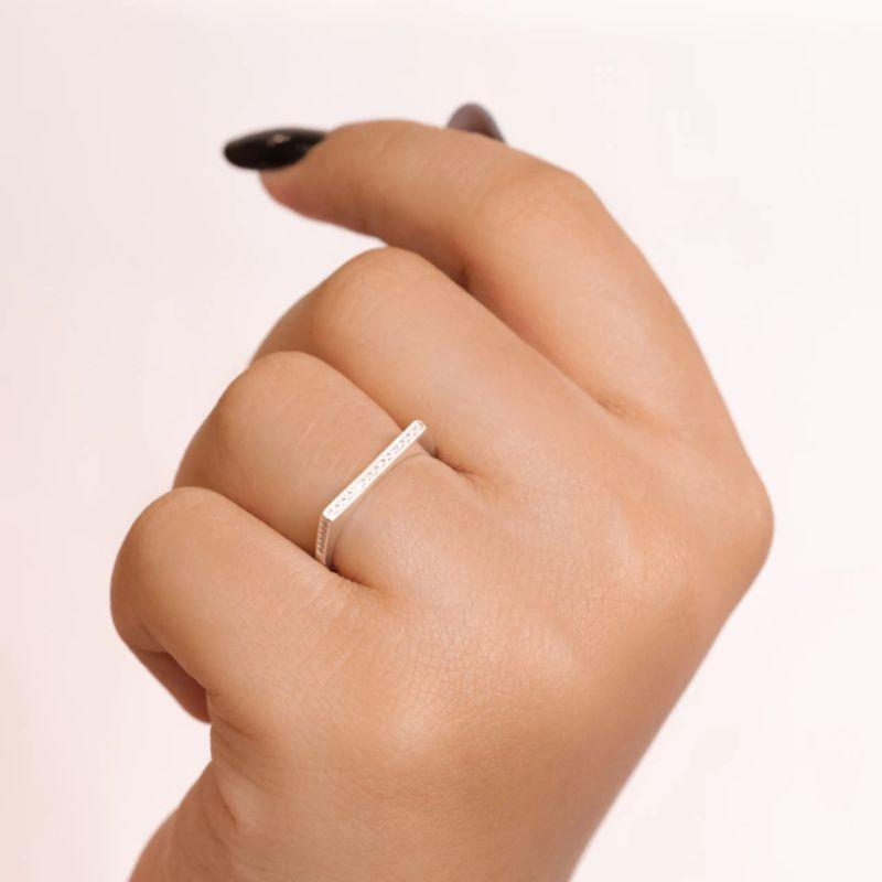 ANEL P925 QUADRADO EM CIMA COM ZIRCONIA CRISTAL