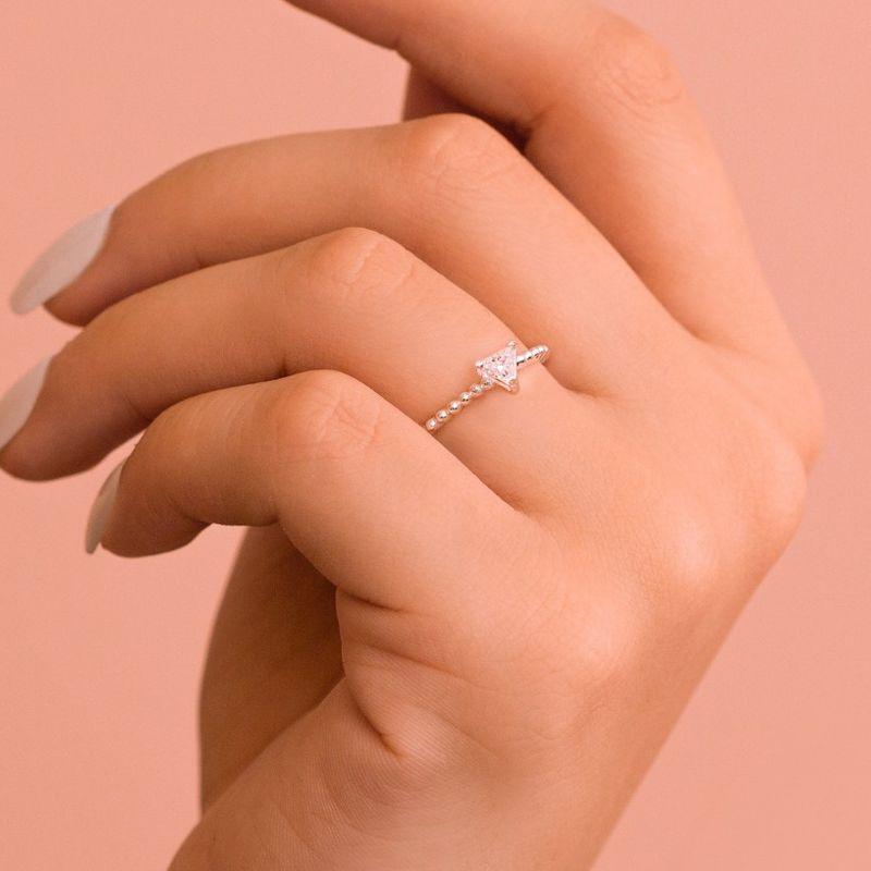 ANEL P925 TRIANGULO COM ZIRCONIA