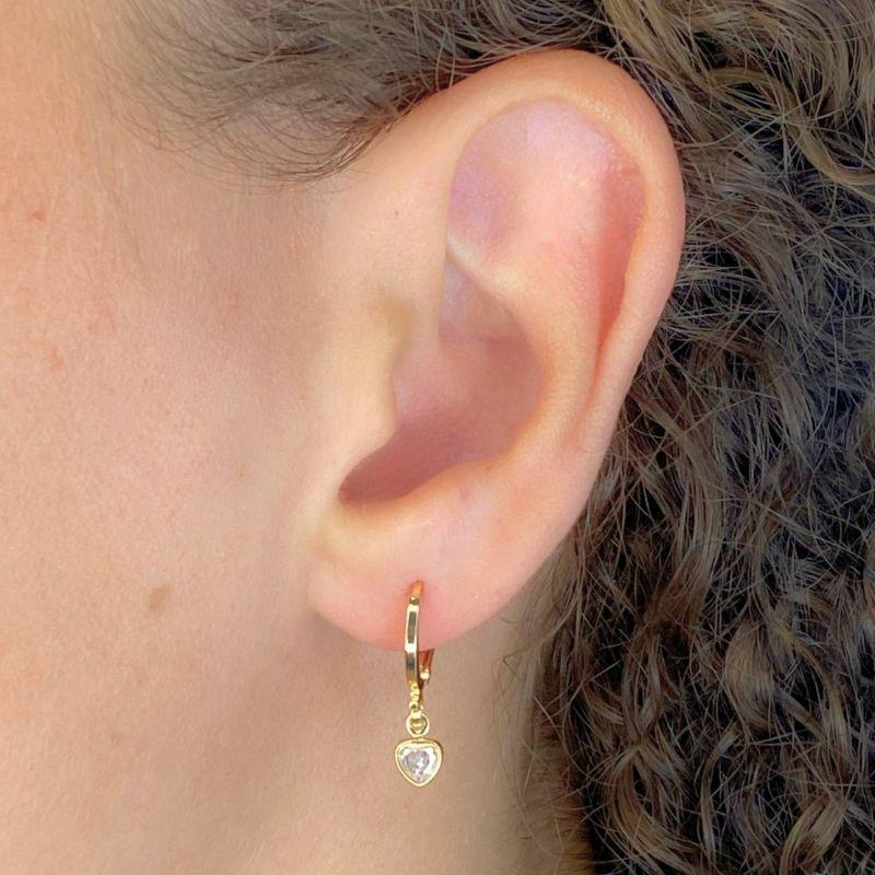 ARGOLA COM PINGENTE CORAÇÃO ZIRCONIA CRISTAL 5X5MM