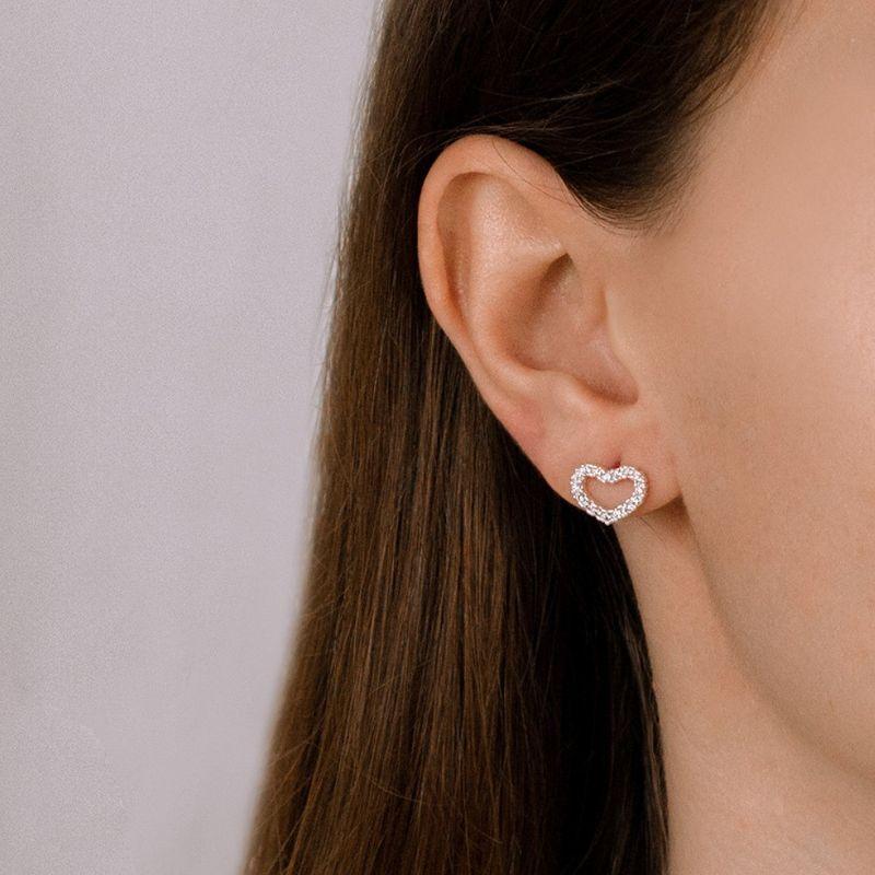 BRINCO PEQUENO P925 CORAÇÃO ZIRCONIA CRISTAL 1,1X0,8CM