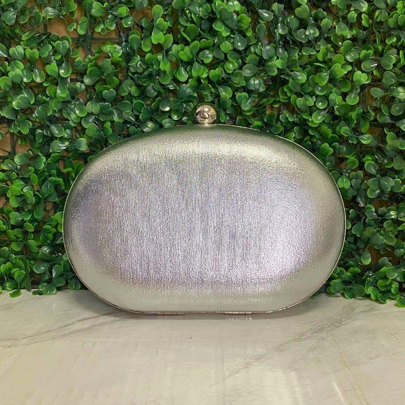 BOLSA CLUTCH OVAL METALIZADA LISA ABOTUADOR REDONDO