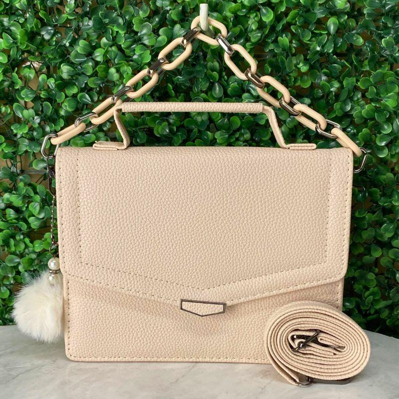 BOLSA PEQUENA QUADRADA LISA MODELO ENVELOPE COM DUAS ALÇAS