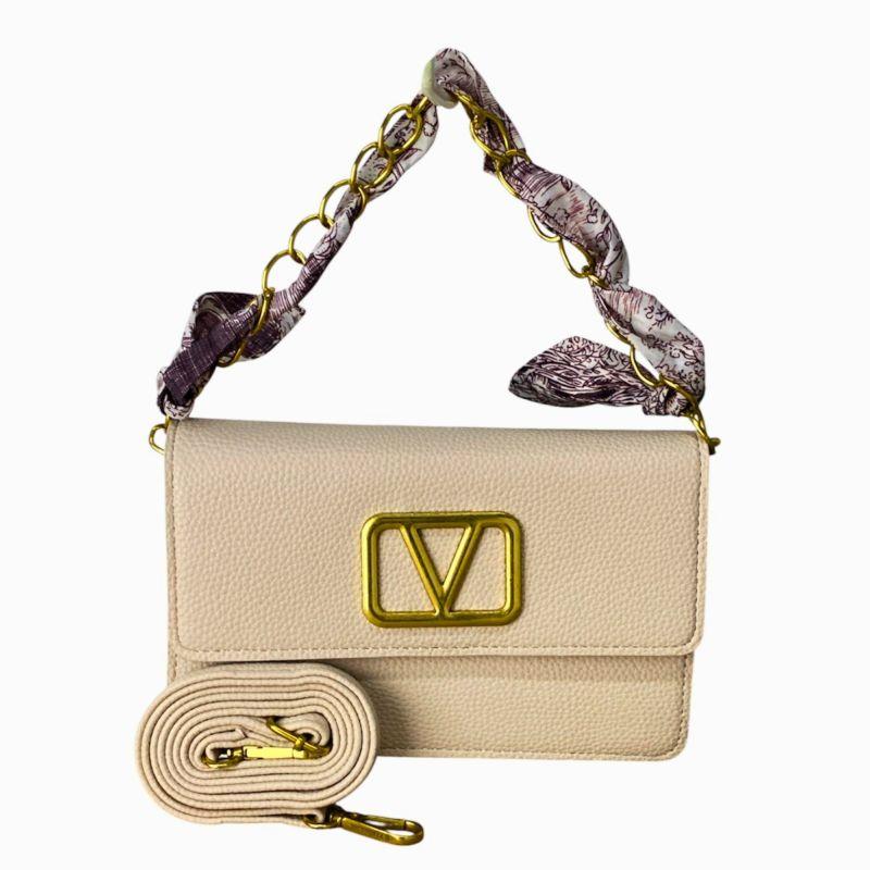 BOLSA PEQUENA RETÂNGULAR DETALHE EM V DE METAL ALÇA DE CORRENTE COM LENÇO DUAS ALÇAS