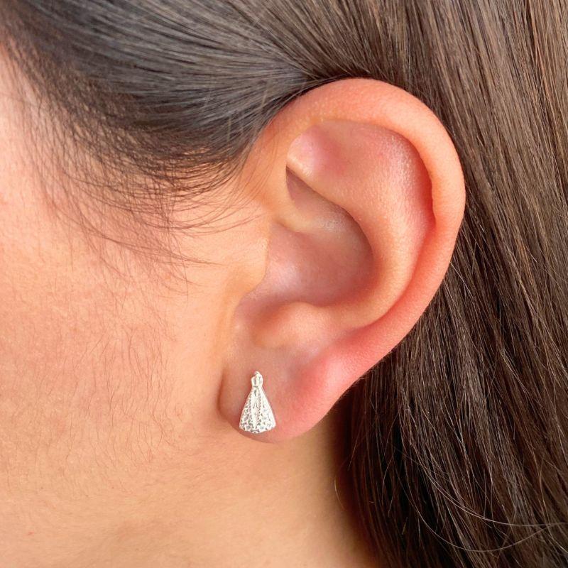 BRINCO PEQUENO P925 NOSSA SENHORA APARECIDA CRAVEJADO CRISTAL 10MM