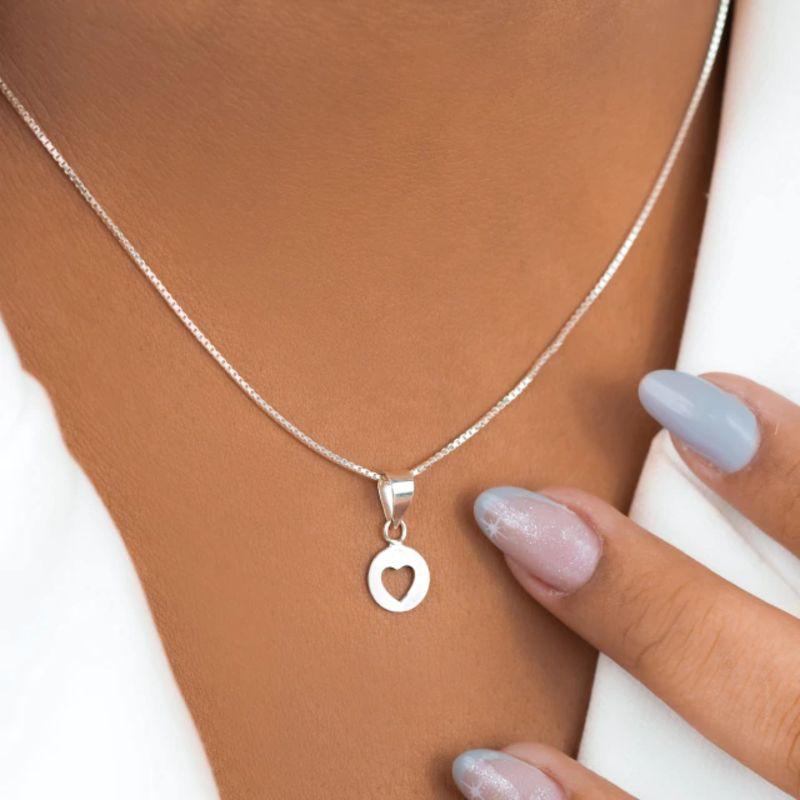 GARGANTILHA P925 VENEZIZANA + PINGENTE DE CHAPA VAZADO FORMATO DE CORAÇÃO